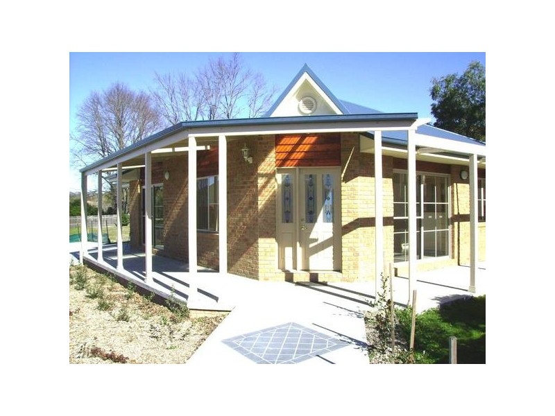 106A Donnelly Street, Armidale NSW 2350