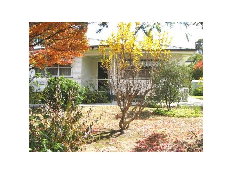 8 Faulkner Street, Armidale NSW 2350