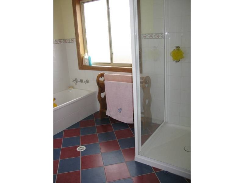 41 McCannas Road, Armidale NSW 2350