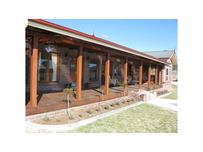 41 McCannas Road, Armidale NSW 2350