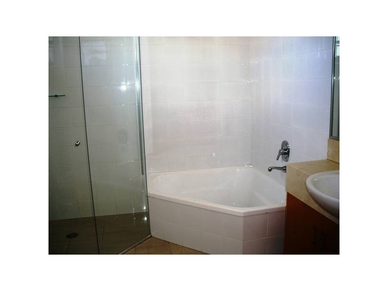 UNIT 1 THE MALL & MEWS, Armidale NSW 2350