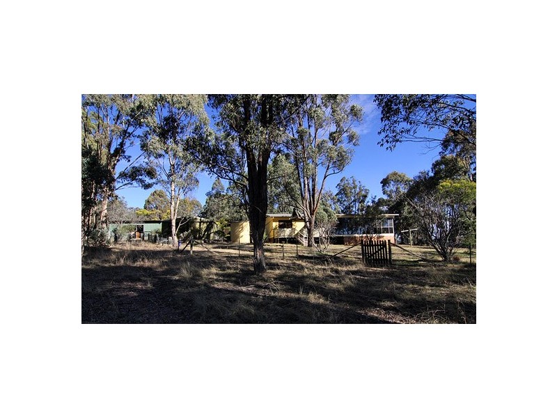 84 Kendall Road, Armidale NSW 2350