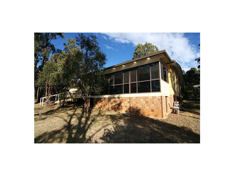 84 Kendall Road, Armidale NSW 2350