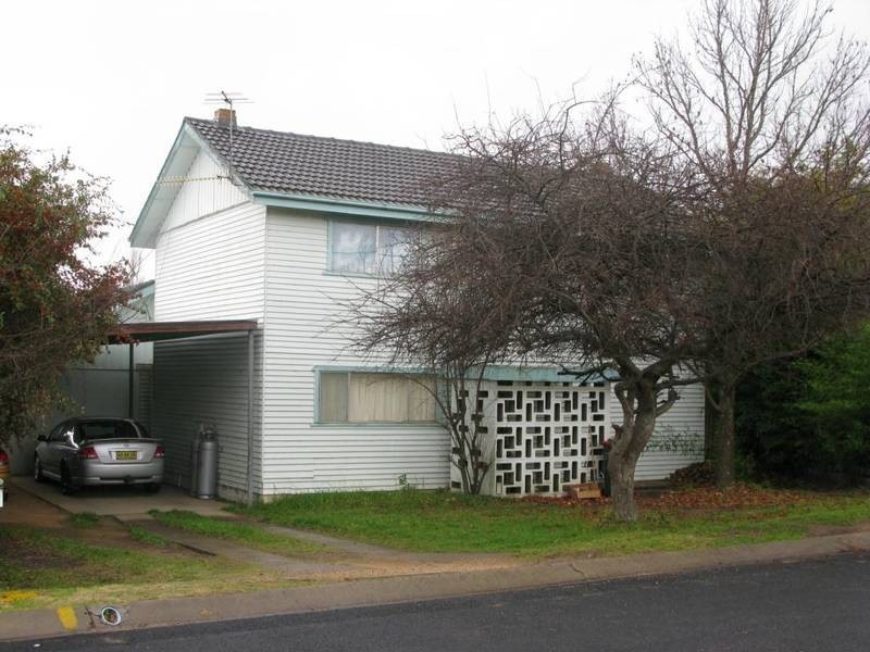 5 Speare Avenue, Armidale NSW 2350