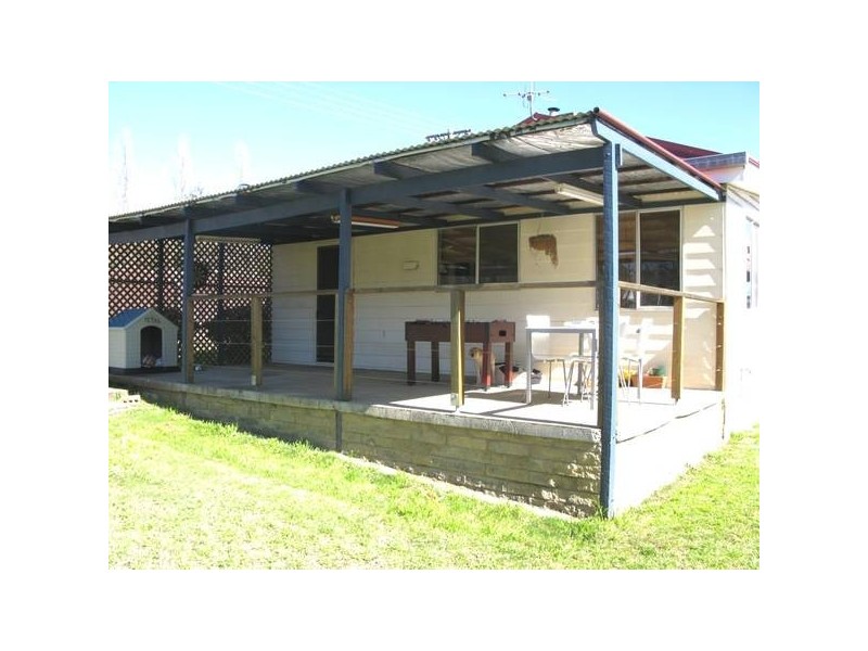 185 Allingham Street, Armidale NSW 2350