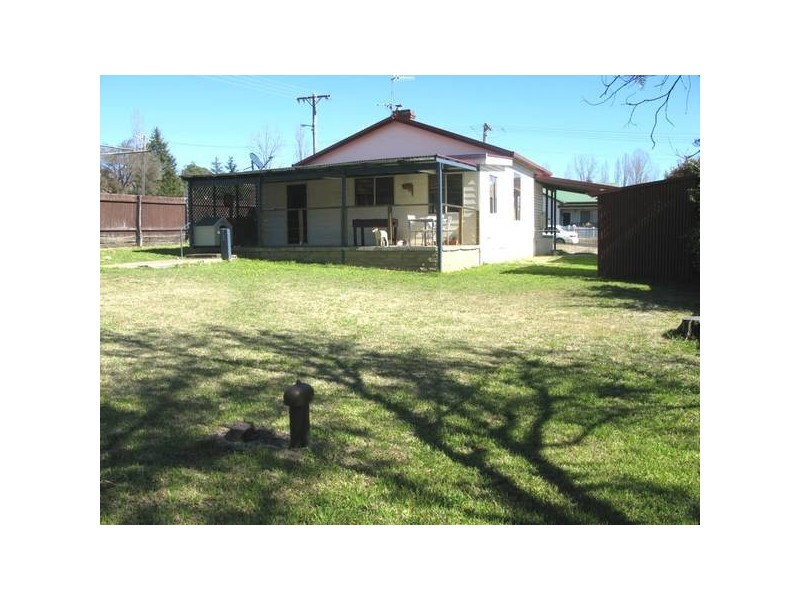 185 Allingham Street, Armidale NSW 2350