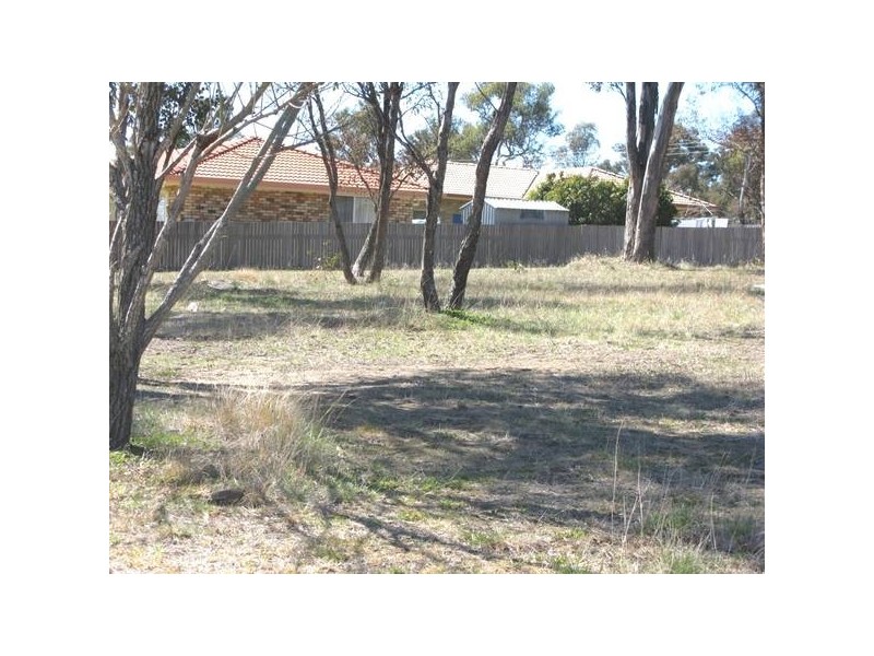 75,80-82 Morson Ave, Armidale NSW 2350