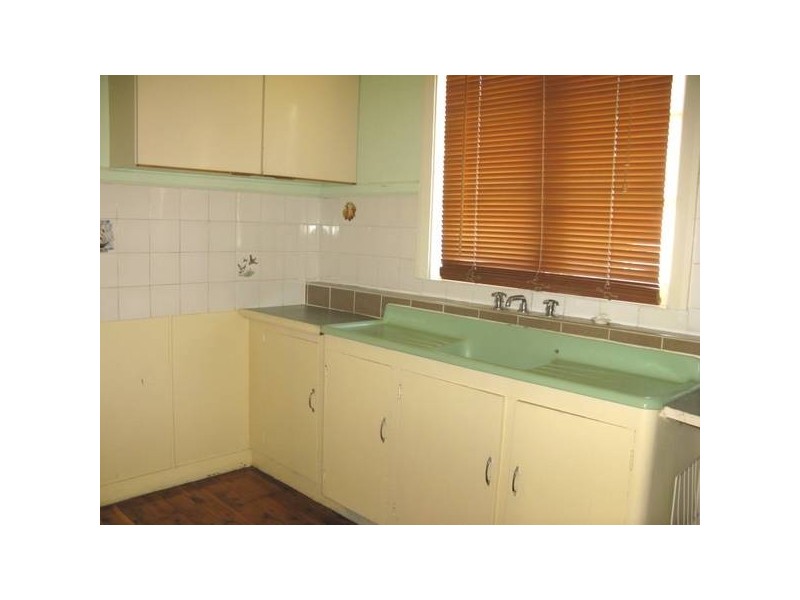 131 Mann Street, Armidale NSW 2350