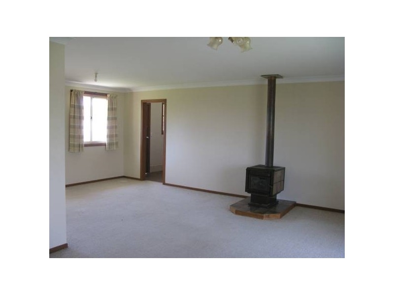 31 Wigan Avenue, Armidale NSW 2350