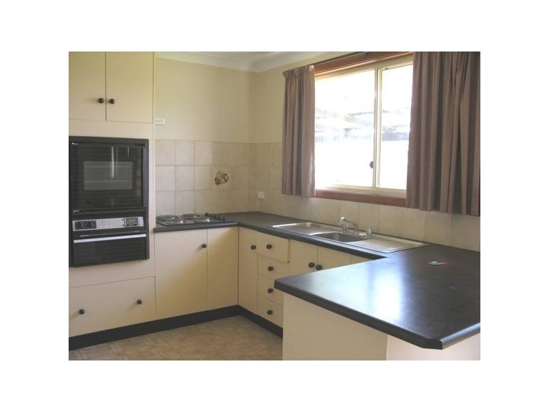 31 Wigan Avenue, Armidale NSW 2350
