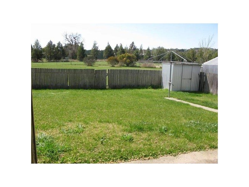 31 Wigan Avenue, Armidale NSW 2350