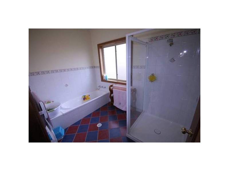 41 McCannas Road, Armidale NSW 2350