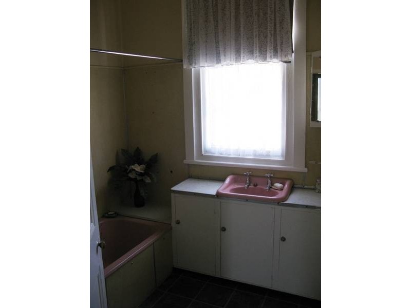 20 Grafton Road, Armidale NSW 2350