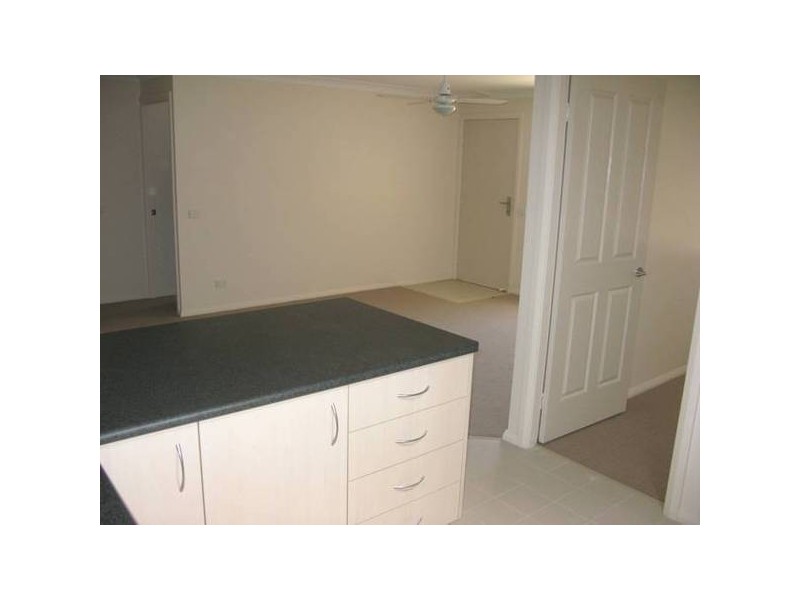 84 & 87/80 Queen Elizabeth Drive, Armidale NSW 2350