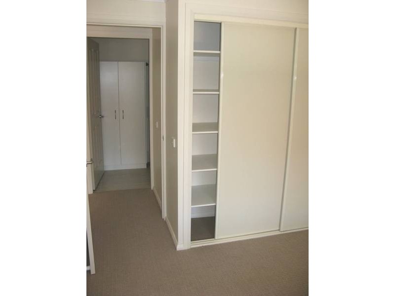 84 & 87/80 Queen Elizabeth Drive, Armidale NSW 2350