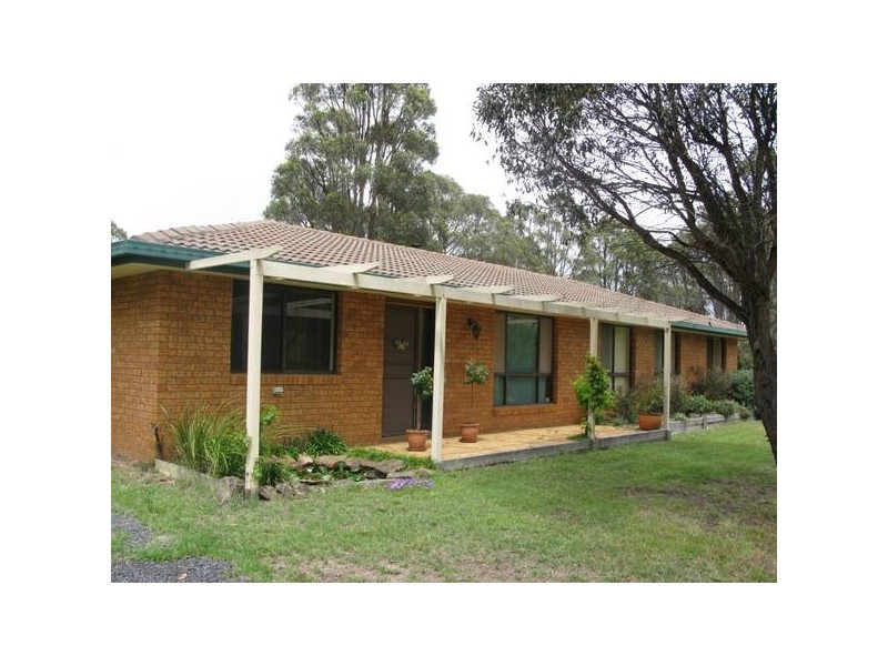 66 Lentara Road, Armidale NSW 2350
