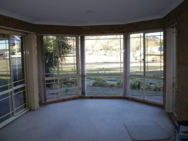 2/9 Phoenix Court, Armidale NSW 2350