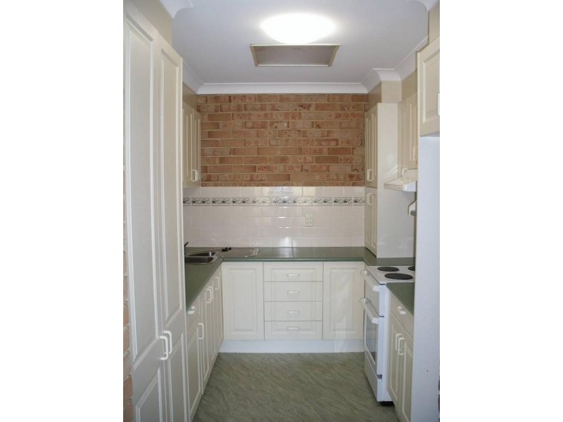 2/9 Phoenix Court, Armidale NSW 2350