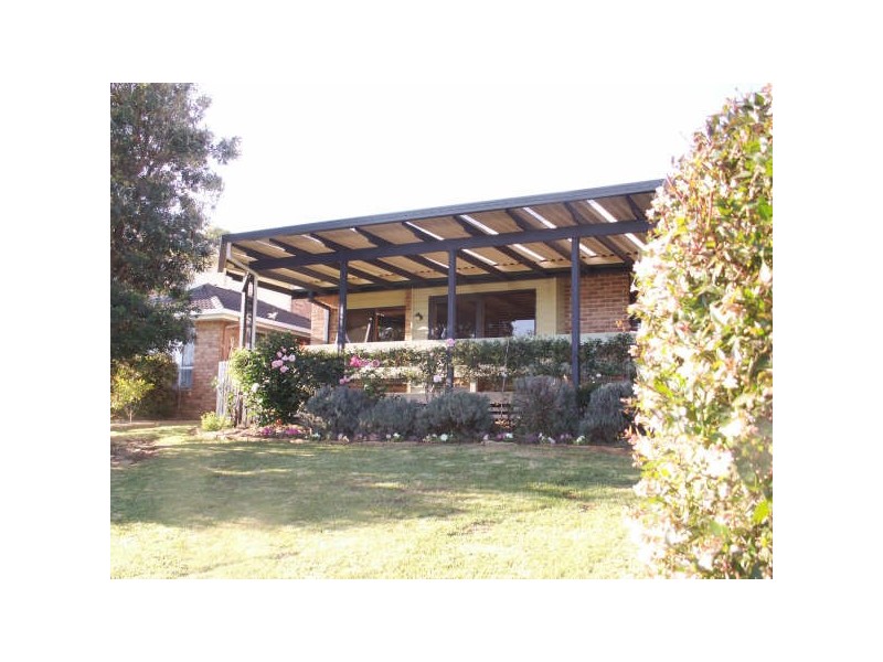 10 Donegal Terrace, Armidale NSW 2350