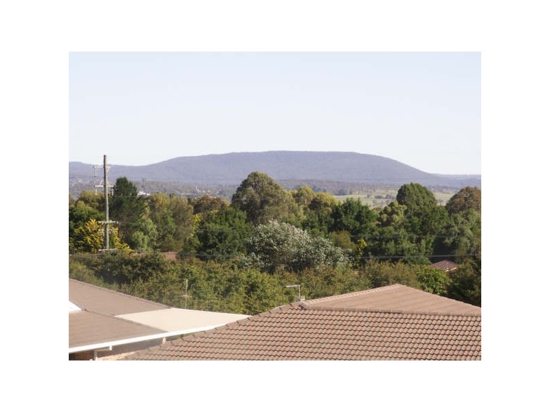 10 Donegal Terrace, Armidale NSW 2350