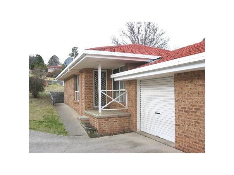 1/8 Nathanial Pidgeon Drive, Armidale NSW 2350