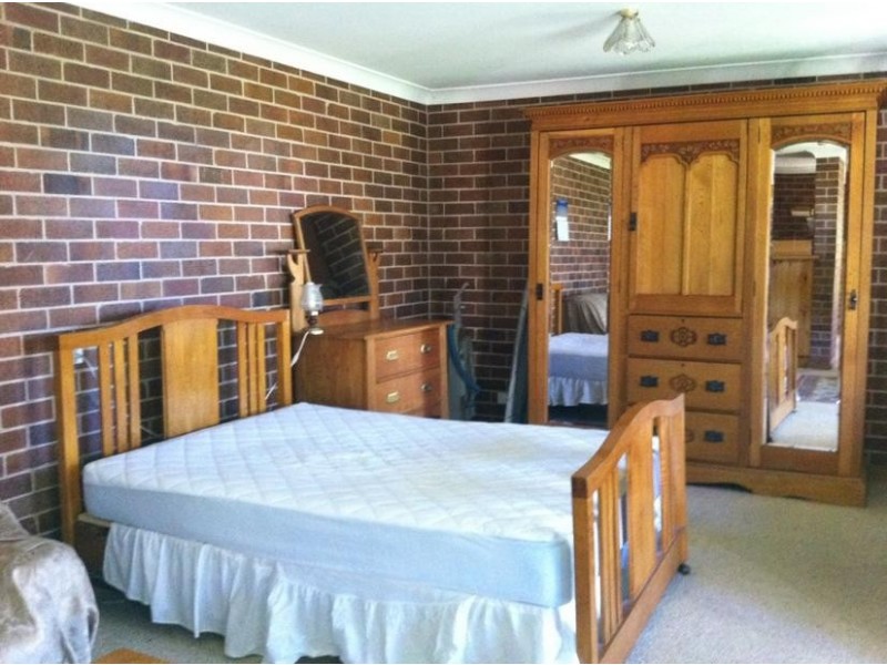 11 Braund Street, Armidale NSW 2350