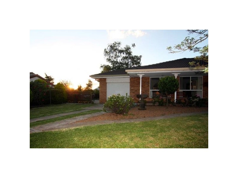 26 Crest Road, Armidale NSW 2350