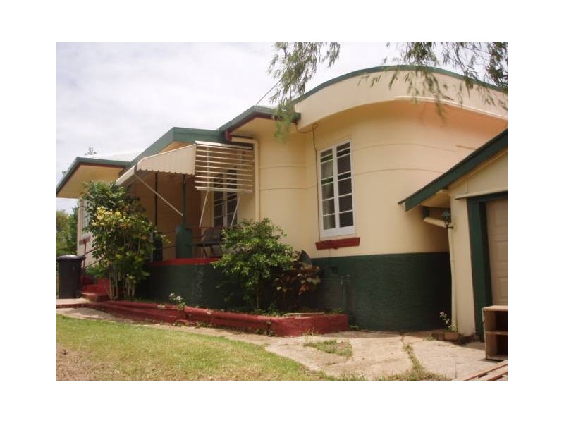 2 Hickey St, Innisfail QLD 4860