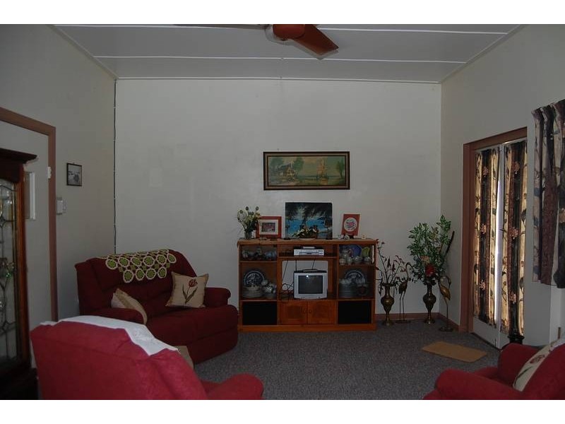 47 Howard Kennedy, Babinda QLD 4861