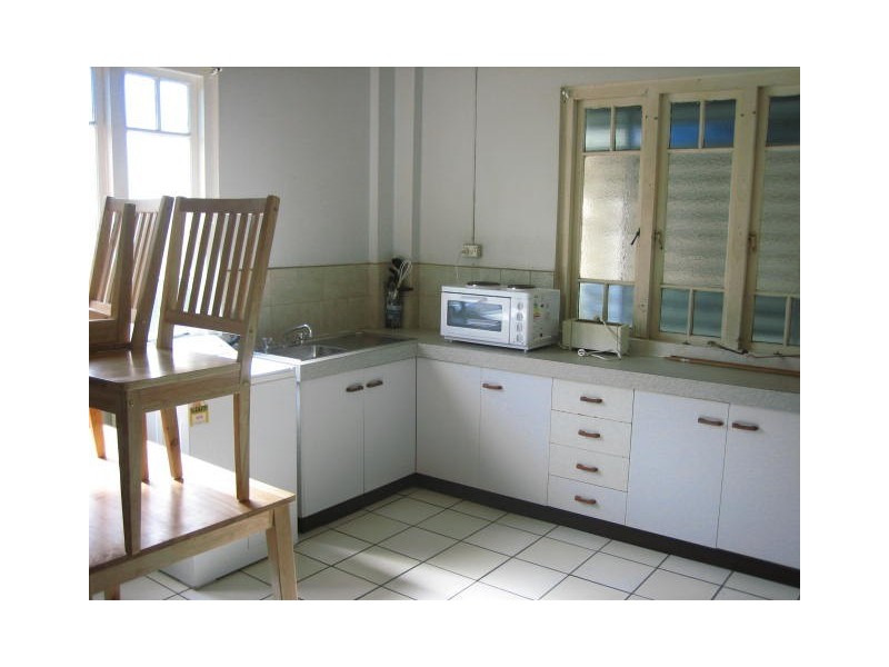 4/35 Grace Street, Innisfail QLD 4860