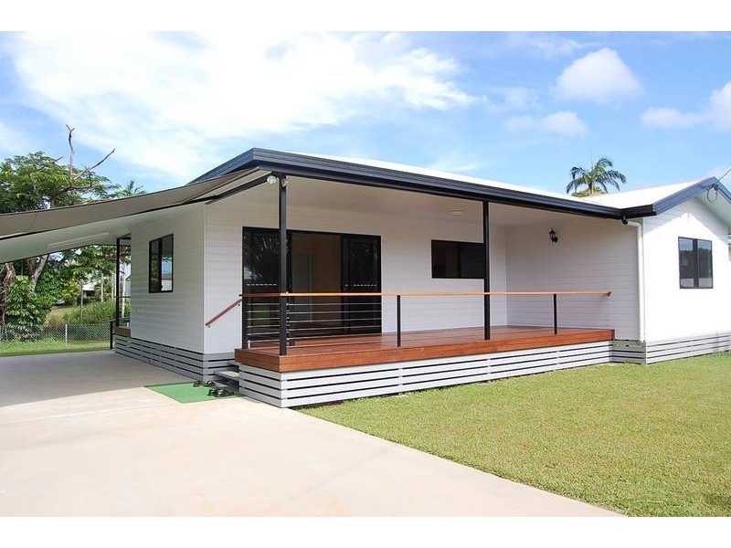 1 Florence, Innisfail QLD 4860
