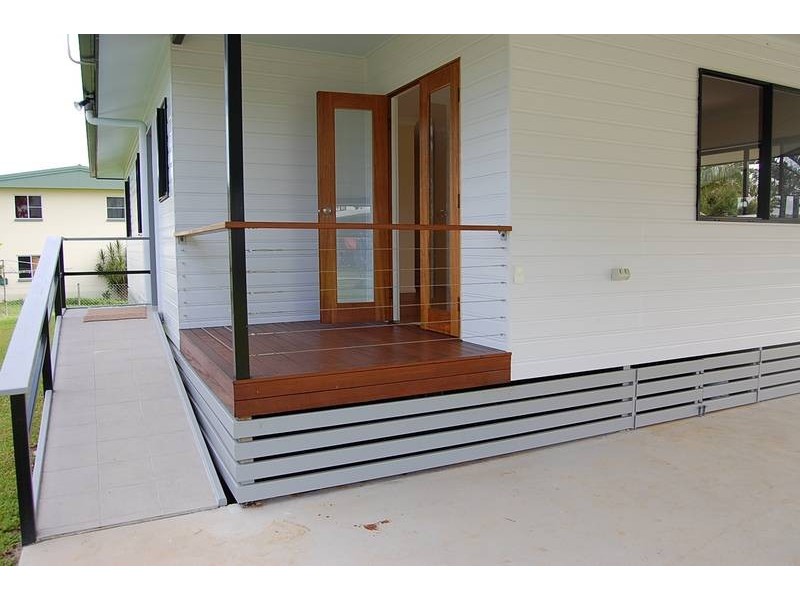 1 Florence, Innisfail QLD 4860