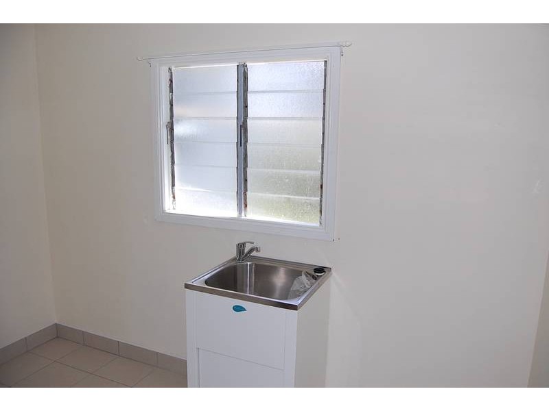 1/14/ Harbour road, Innisfail QLD 4860