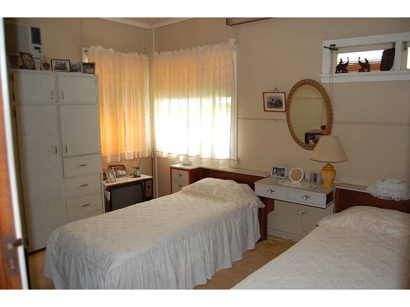 12 Ash, Innisfail QLD 4860