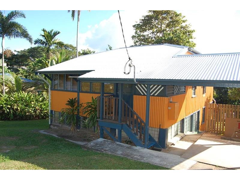 23 Bartle St, Innisfail QLD 4860