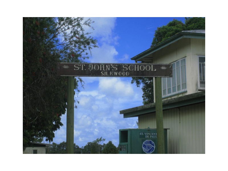 21 Edward, Silkwood QLD 4856