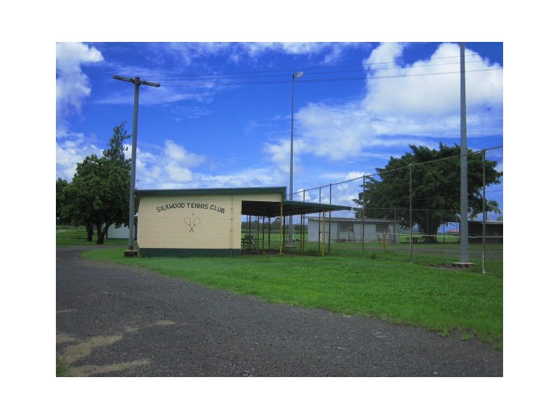 21 Edward, Silkwood QLD 4856