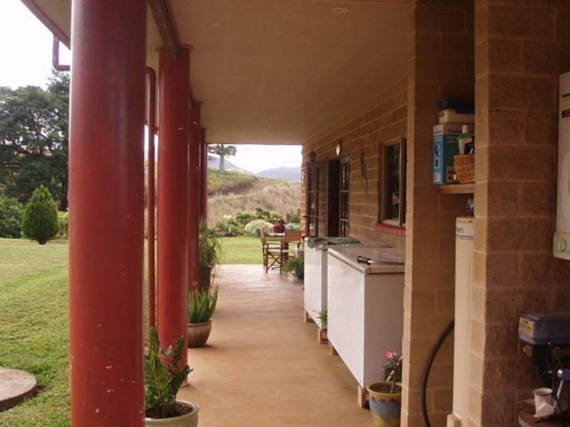 40 PULLOM ROAD, East Palmerston QLD 4860