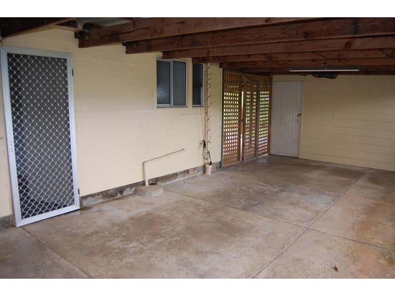 9 Bartle, Innisfail QLD 4860