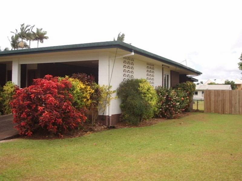 4 DALTON STREET, Innisfail QLD 4860