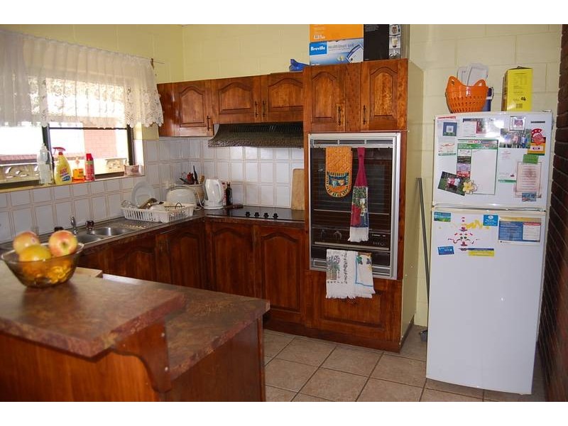 9 Batchelor, Innisfail QLD 4860