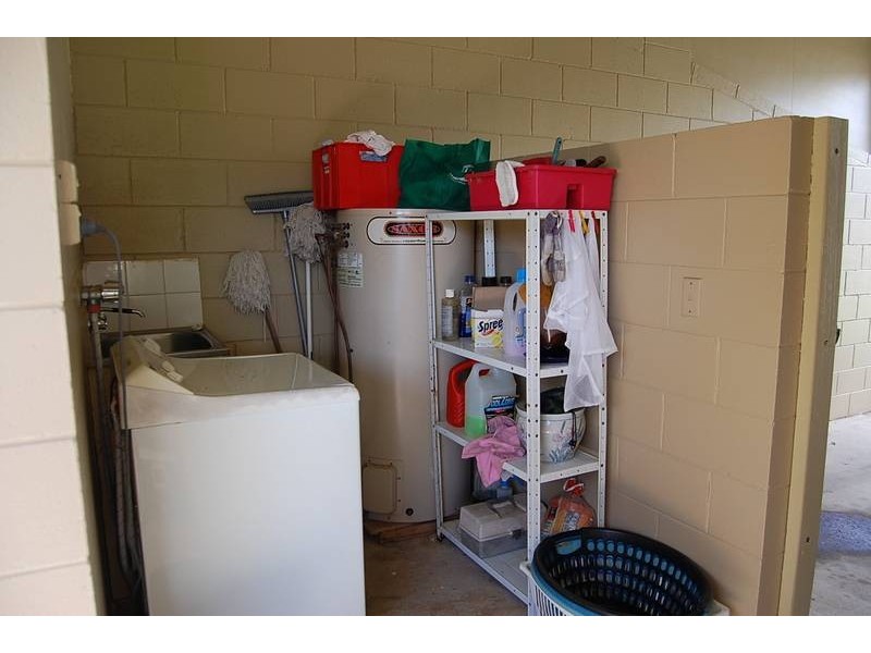 9 Batchelor, Innisfail QLD 4860