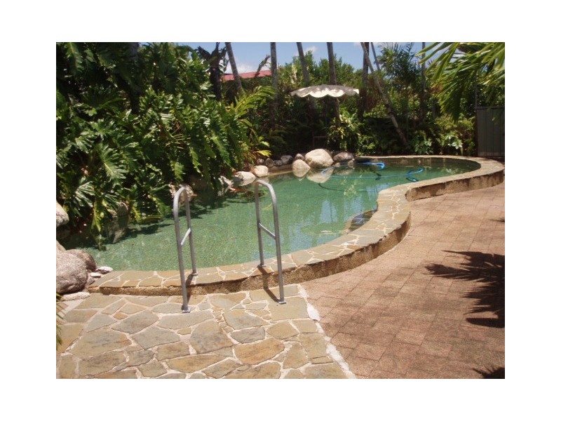 16 Mary Street, Innisfail QLD 4860
