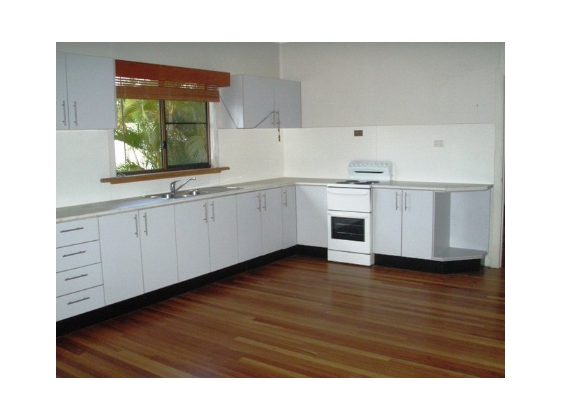 2 Inarlinga Road, Cowley Beach QLD 4871