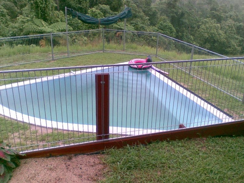 180 Dinner Creek Rd, Garradunga QLD 4860
