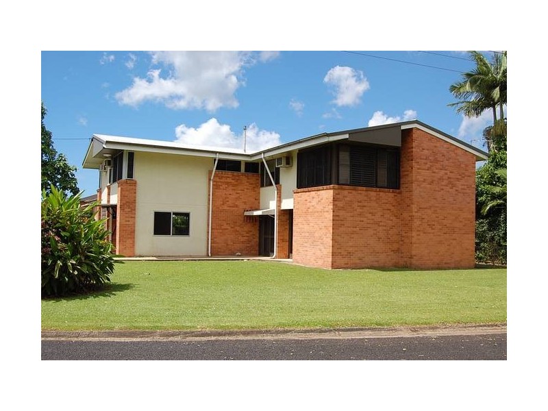 93a coronation drive, East Innisfail QLD 4860