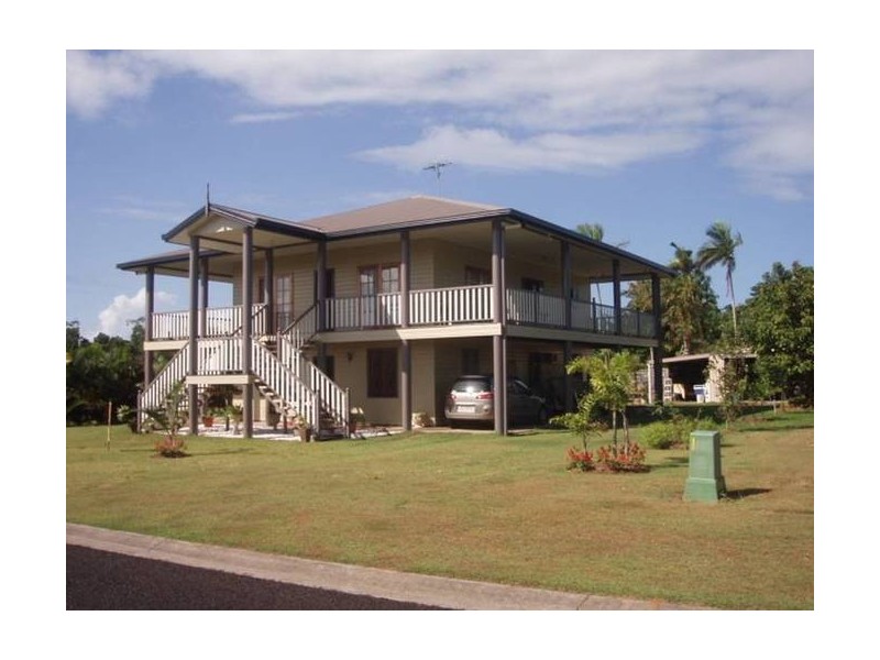 Kurrimine Beach QLD 4871