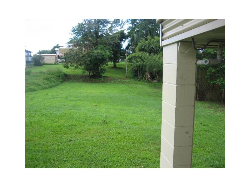 67 Mourilyan, Innisfail QLD 4860