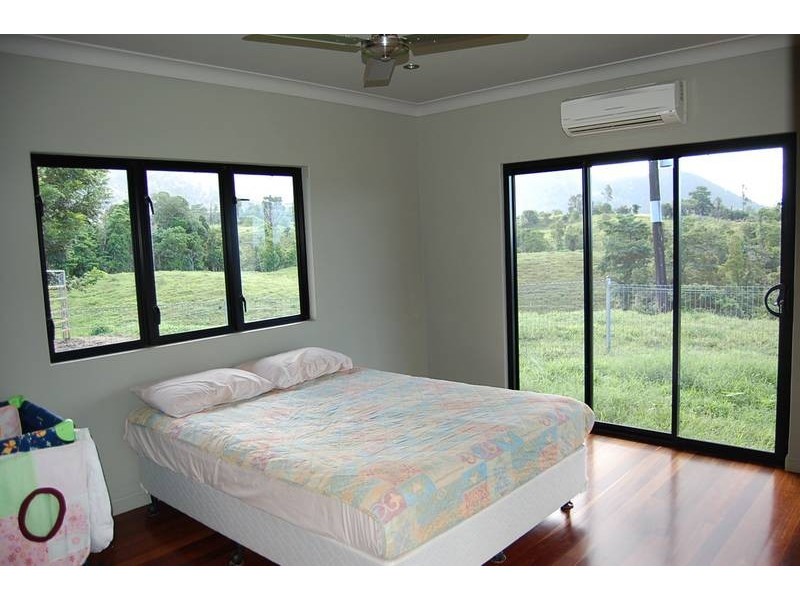 527 Donkin, Utchee Creek QLD 4871