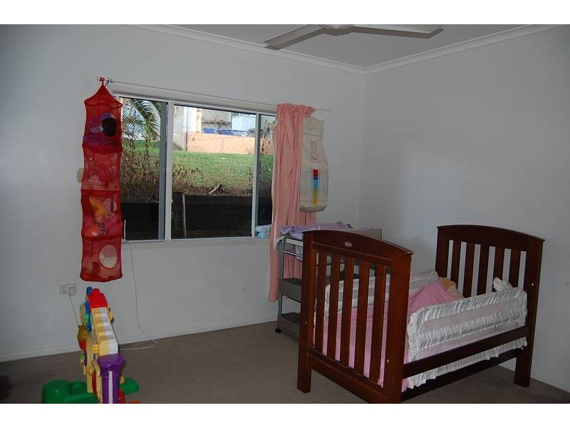 6 boulter close, Belvedere QLD 4860